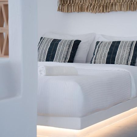 Cilon Suites Santorini إيميروفيغلي المظهر الخارجي الصورة
