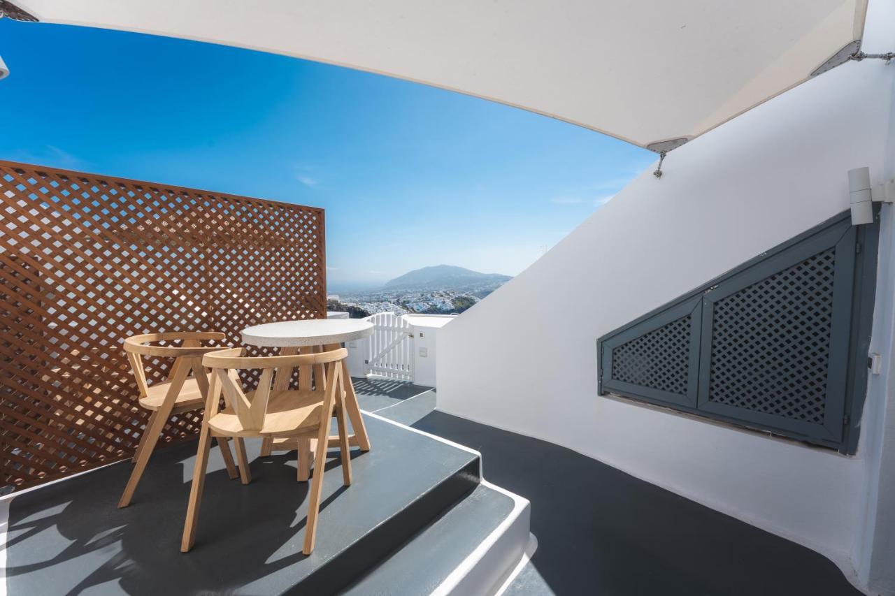 Cilon Suites Santorini إيميروفيغلي المظهر الخارجي الصورة