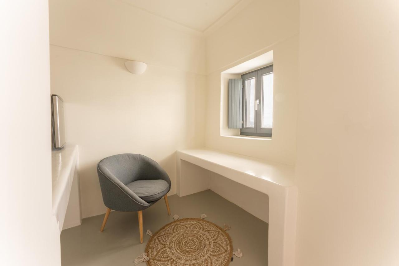 Cilon Suites Santorini إيميروفيغلي المظهر الخارجي الصورة