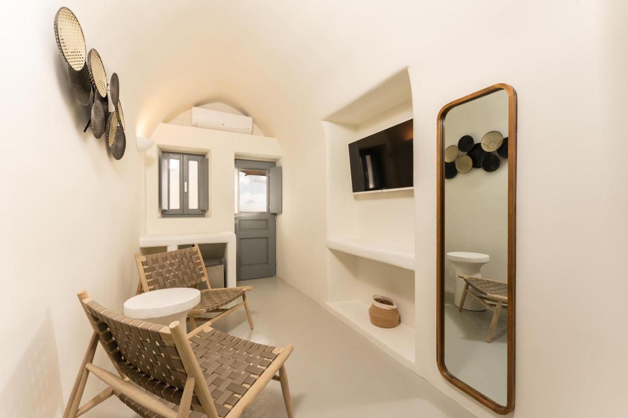 Cilon Suites Santorini إيميروفيغلي المظهر الخارجي الصورة